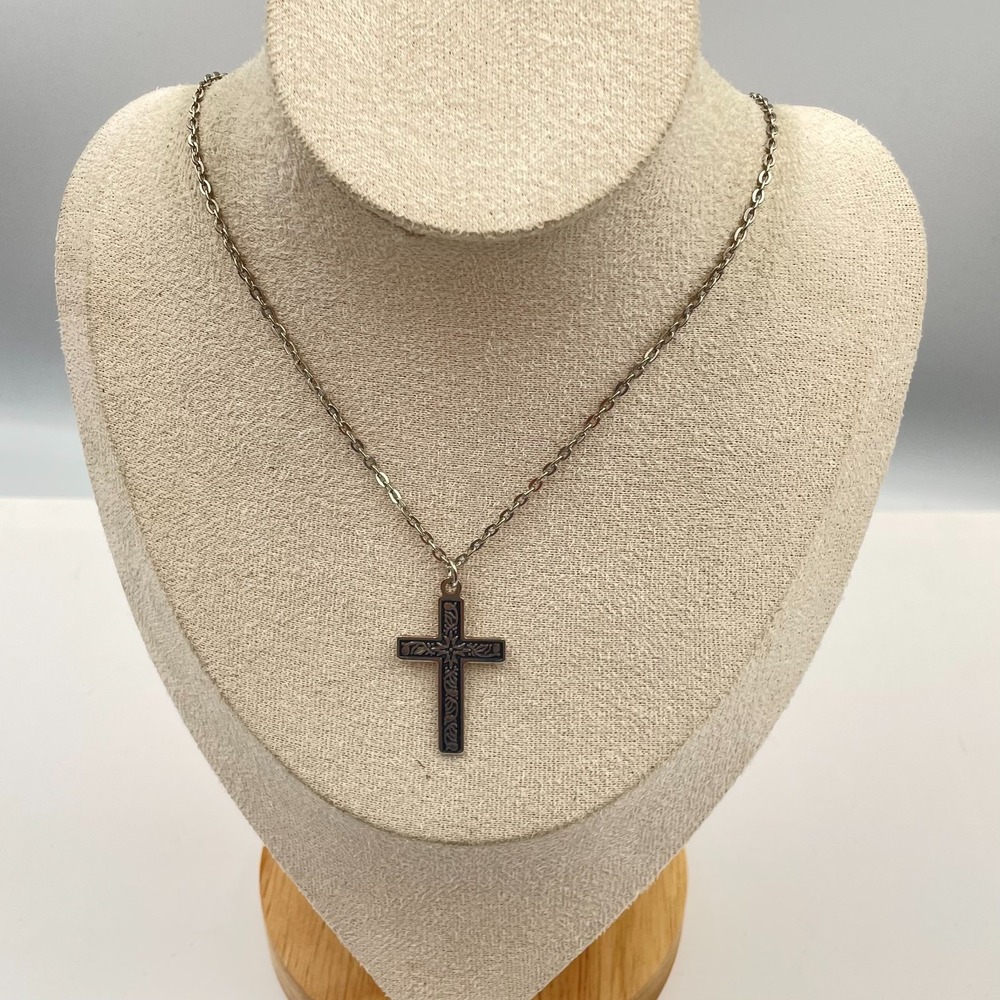 Vintage Ornate Celtic Style Etched Cross Pendant Silver Tone Long Chain Necklace
